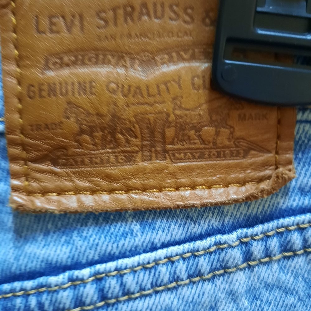 Levi's High Rise Ribcage Straight - Picture 5 of 7